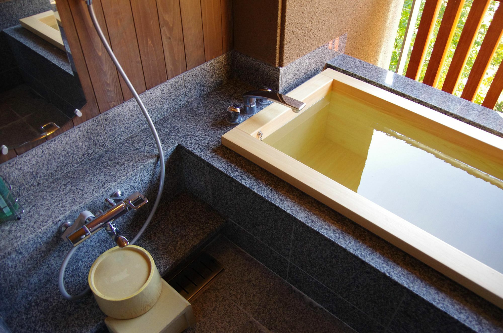 Gero Onsen Yukyunohana Экстерьер фото